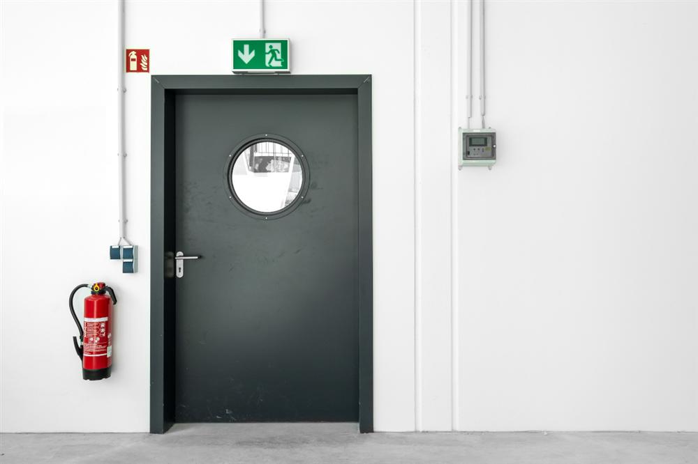 Znaki BHP w hotelach