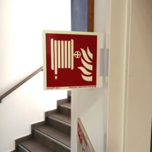 Obrazek dla kategorii Znak uchylny HYDRANT WEWNĘTRZNY (F02) fotoluminescencyjny